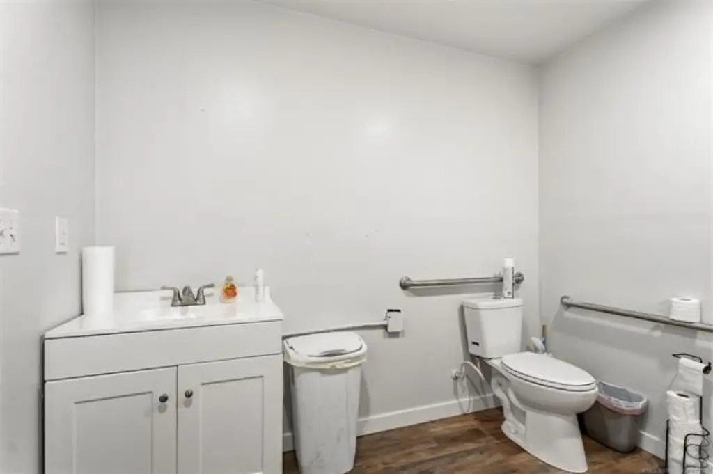 Picture 16