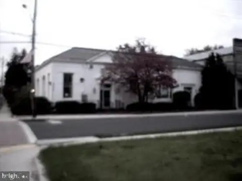 Former Bank Building in Hurlock