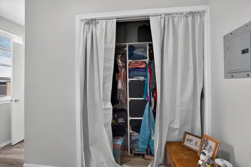 Picture 42
