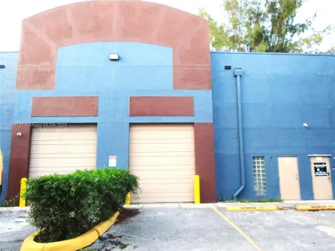 Miami Gardens Industrial Warehouse Opportunity