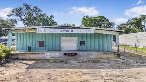 Warehouse in Central Mobile, AL