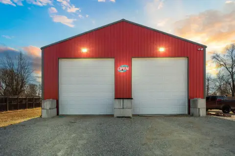 Billings, MO Industrial Property