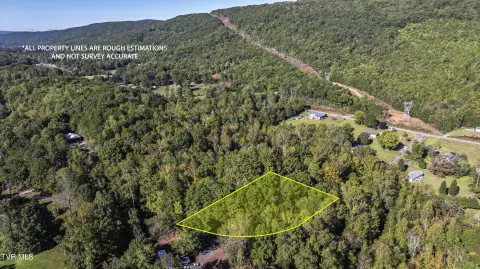 Unrestricted Land Parcel in Evensville