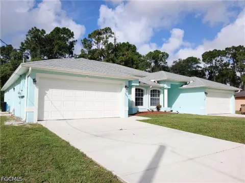 Lehigh Acres Duplex with Upgrades