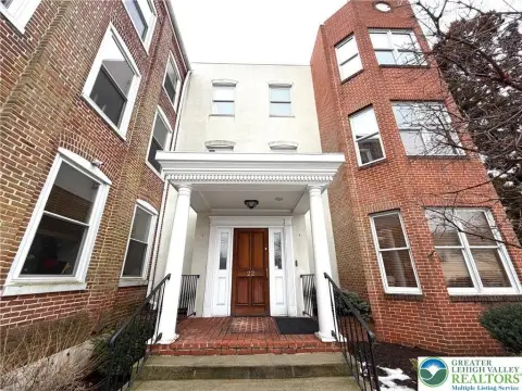 Furnished Office Space in Emmaus