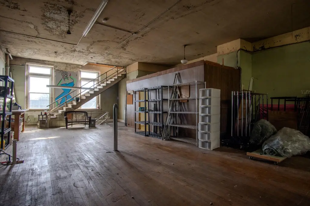 Picture 37