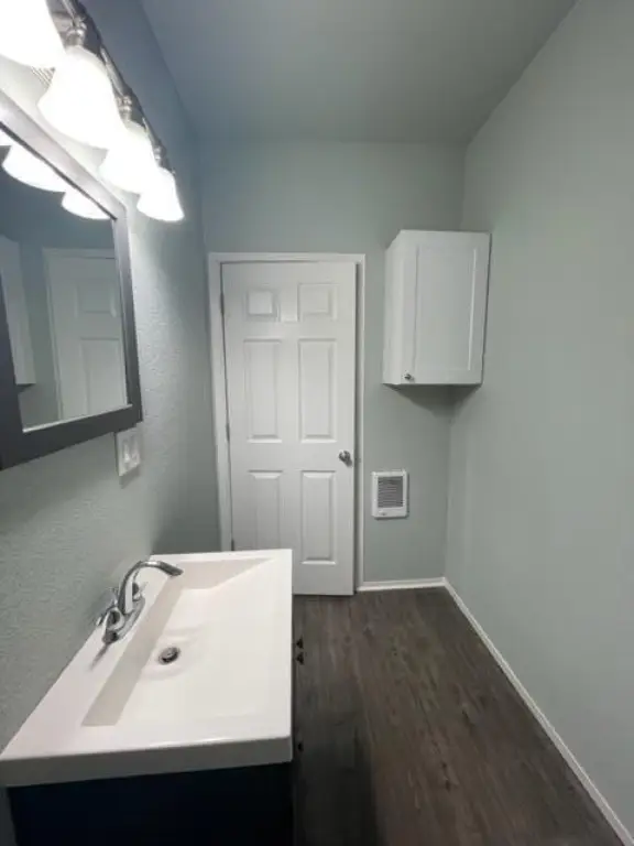 Picture 25