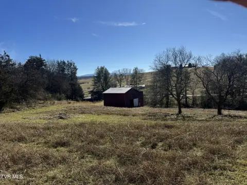 Limestone, TN Acreage with Barn