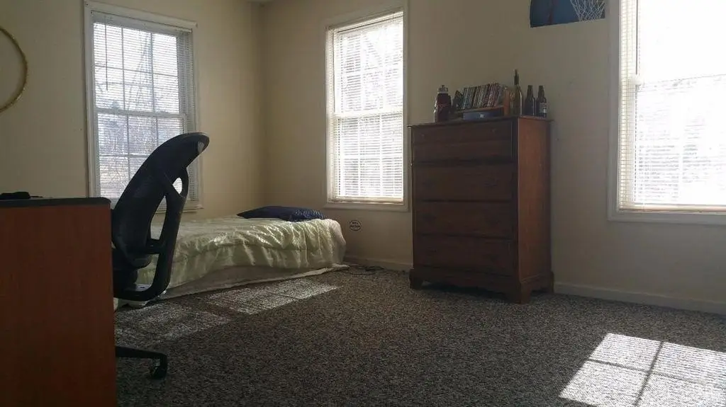 Picture 9