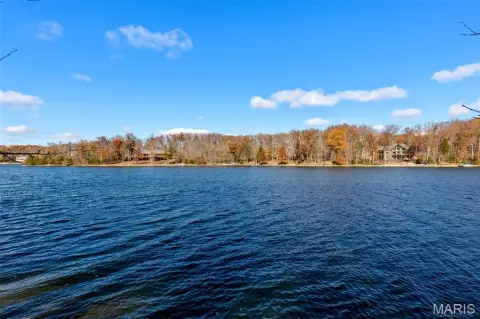 Innsbrook Double Lakefront Lot