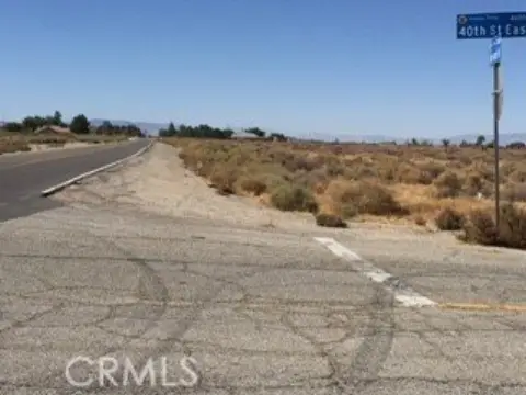 73-Acre Lot in Lancaster