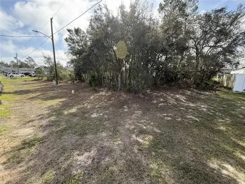 Vacant Residential Lot in Poinciana