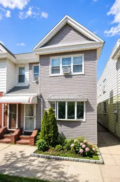 Semi-Detached Duplex with Garage