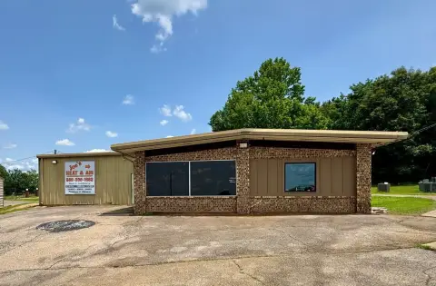Idabel Commercial Property on Highway