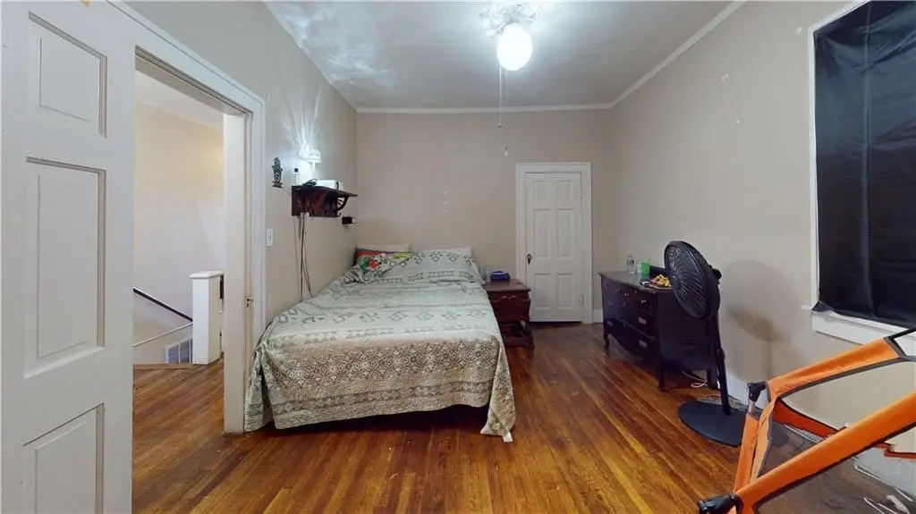 Picture 33