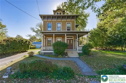 Victorian Gem with Income Potential
