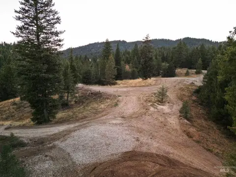 Build-Ready Hunting Land Estate