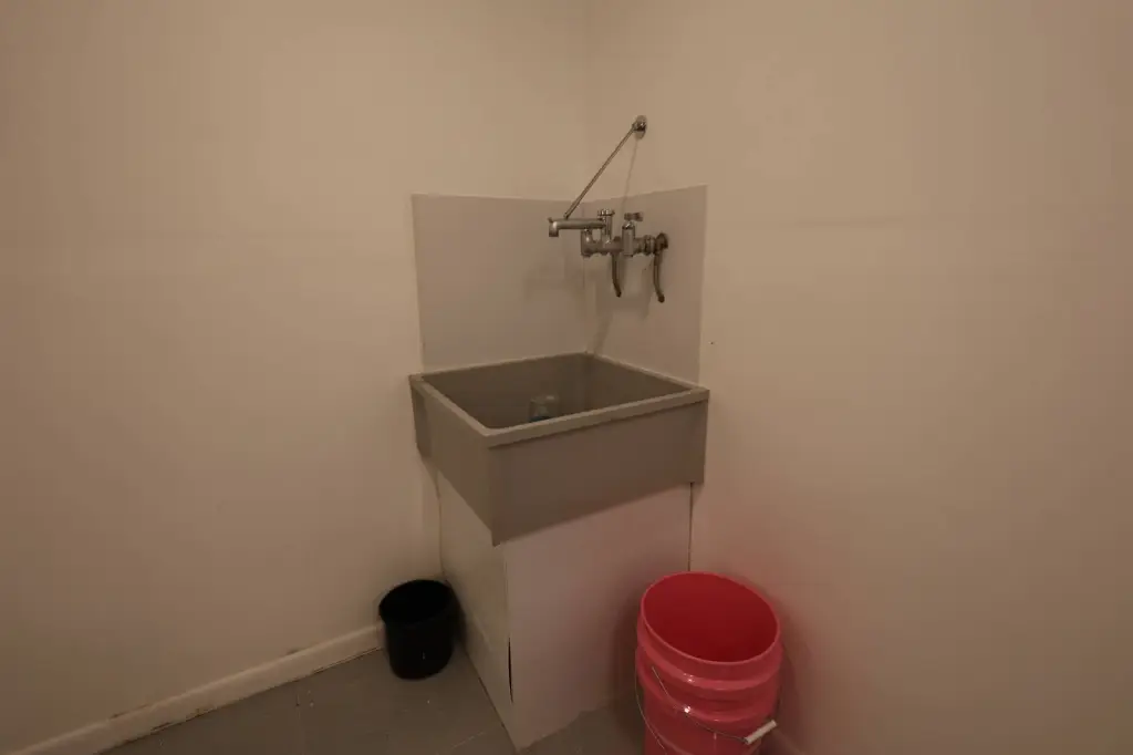 Picture 29