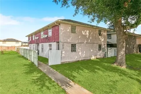 Well-Maintained New Orleans Quadplex