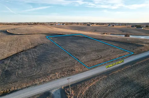 Scenic Building Sites in Indianola