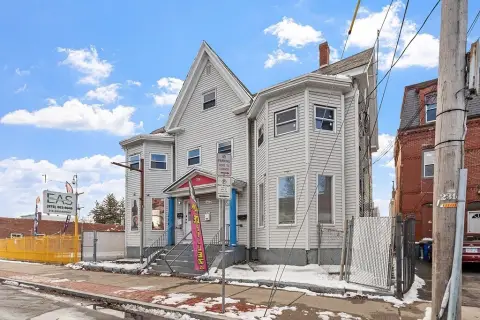 Mixed-Use Building in Lawrence, MA