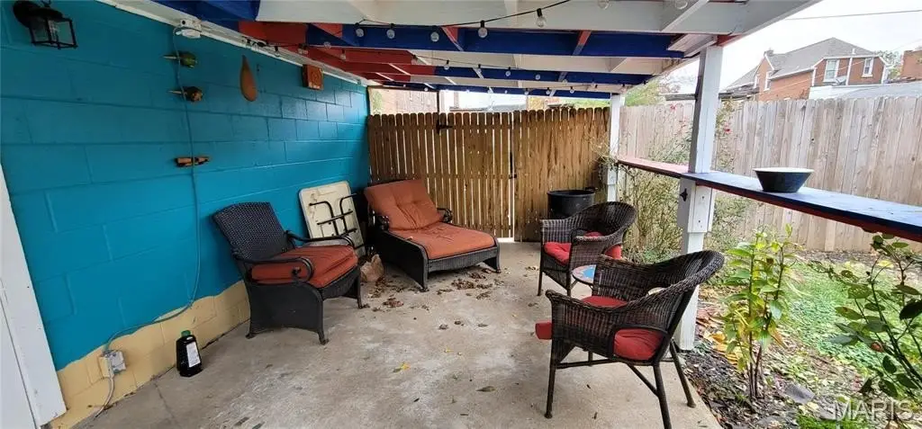 Picture 10