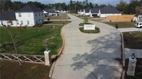 Residential Land in Mandeville, LA
