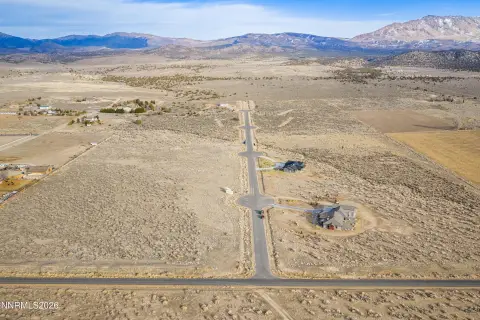Scenic 5.29-Acre Parcel