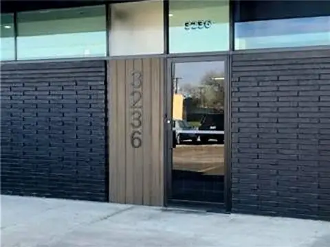 Office Suites Near Downtown