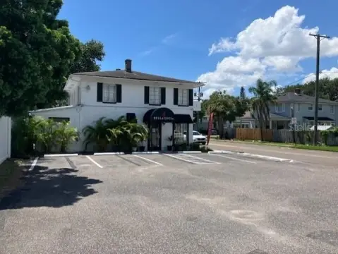 Tampa Mixed-Use Property For Sale