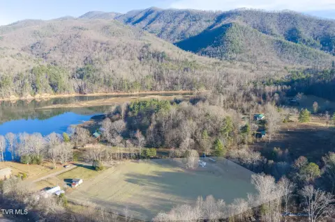 Unrestricted Land Near Watauga Lake