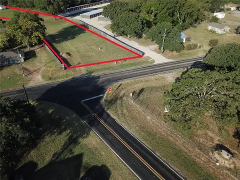 Unrestricted Commercial Land