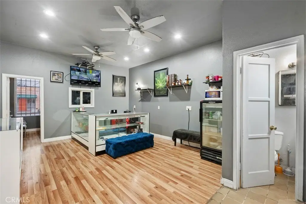 Picture 10