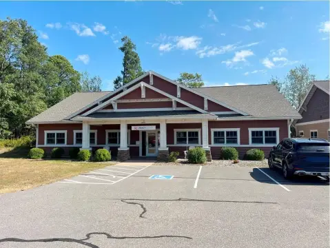Single-Tenant Office Building