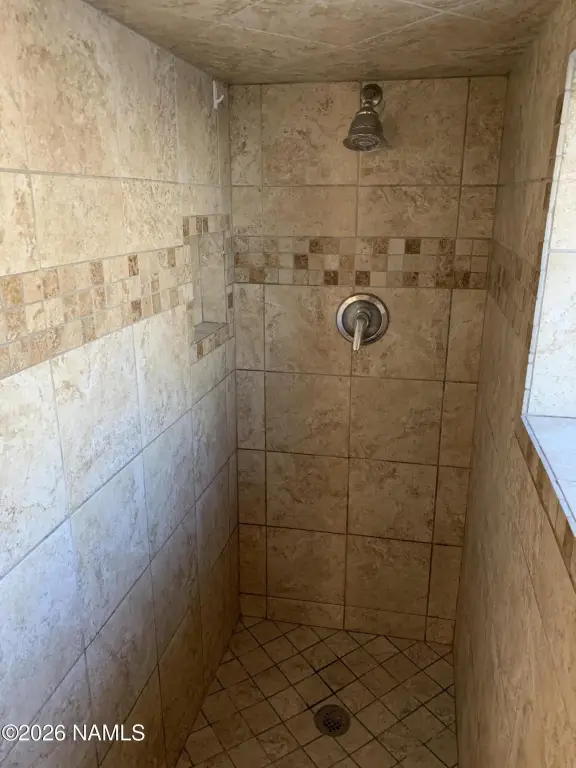 Picture 37