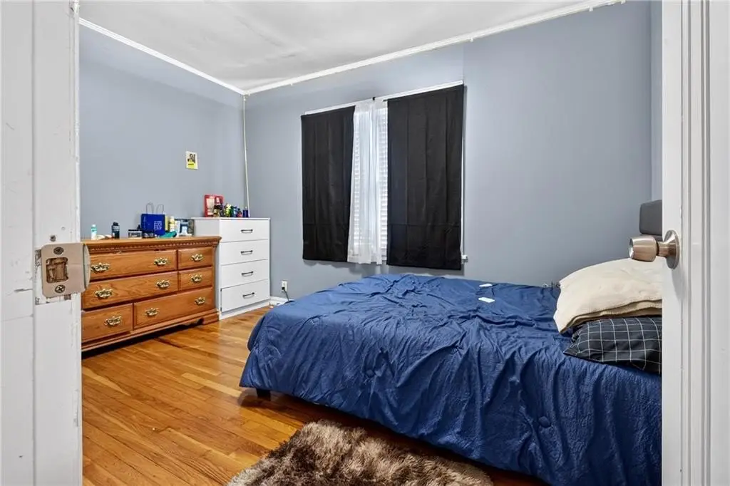 Picture 8
