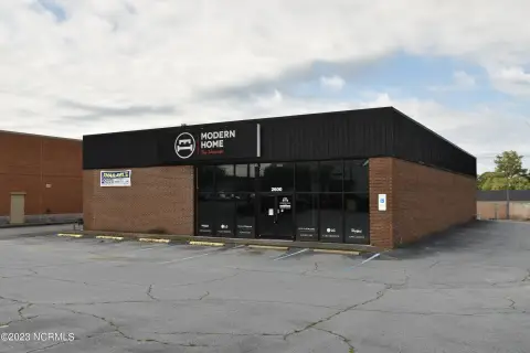 Commercial Land