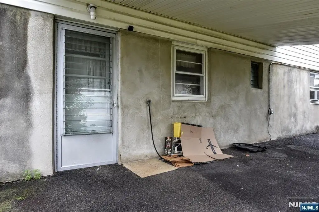Picture 38