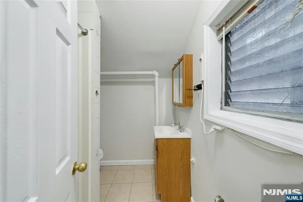Picture 27