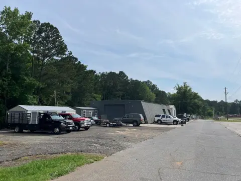 Auto Repair Shop With Open Bays