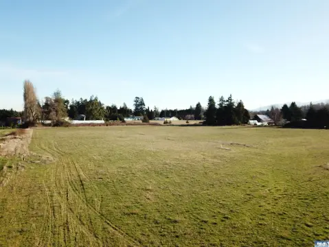 Sequim Land with Mountain Views