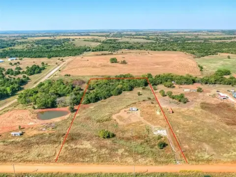 Unrestricted Land Near Stillwater