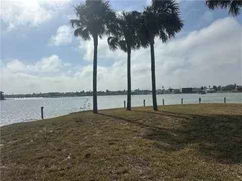 Key Allegro Point Lot