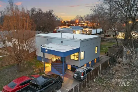 Nampa Duplex: Income Potential