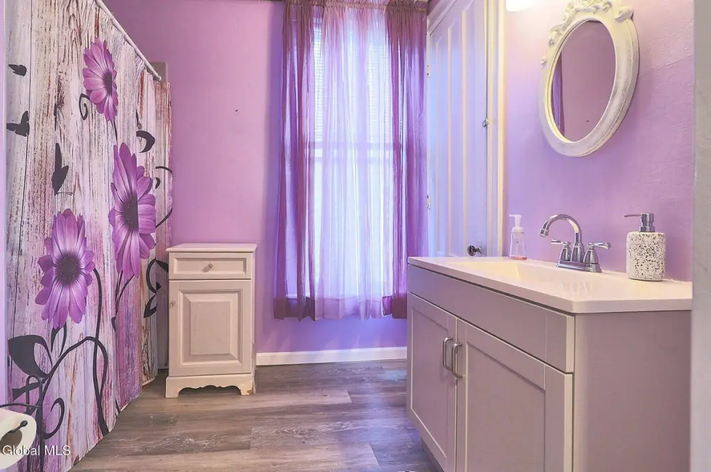 Picture 11