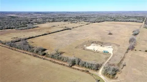 10 Acres in Caldwell, Texas