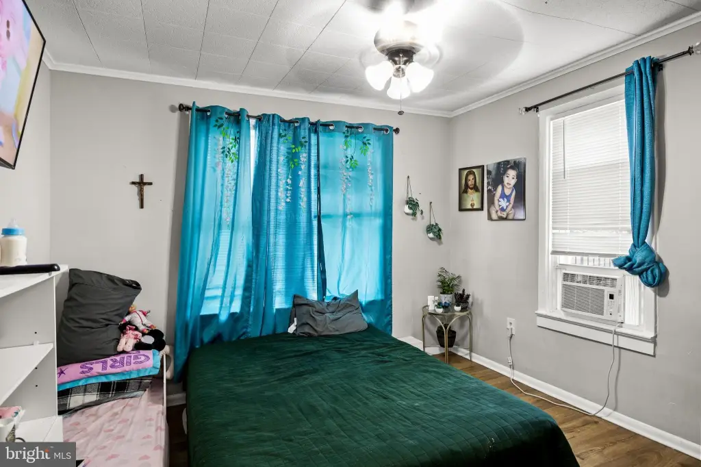 Picture 35