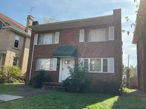 Brick 4-Unit Quadplex