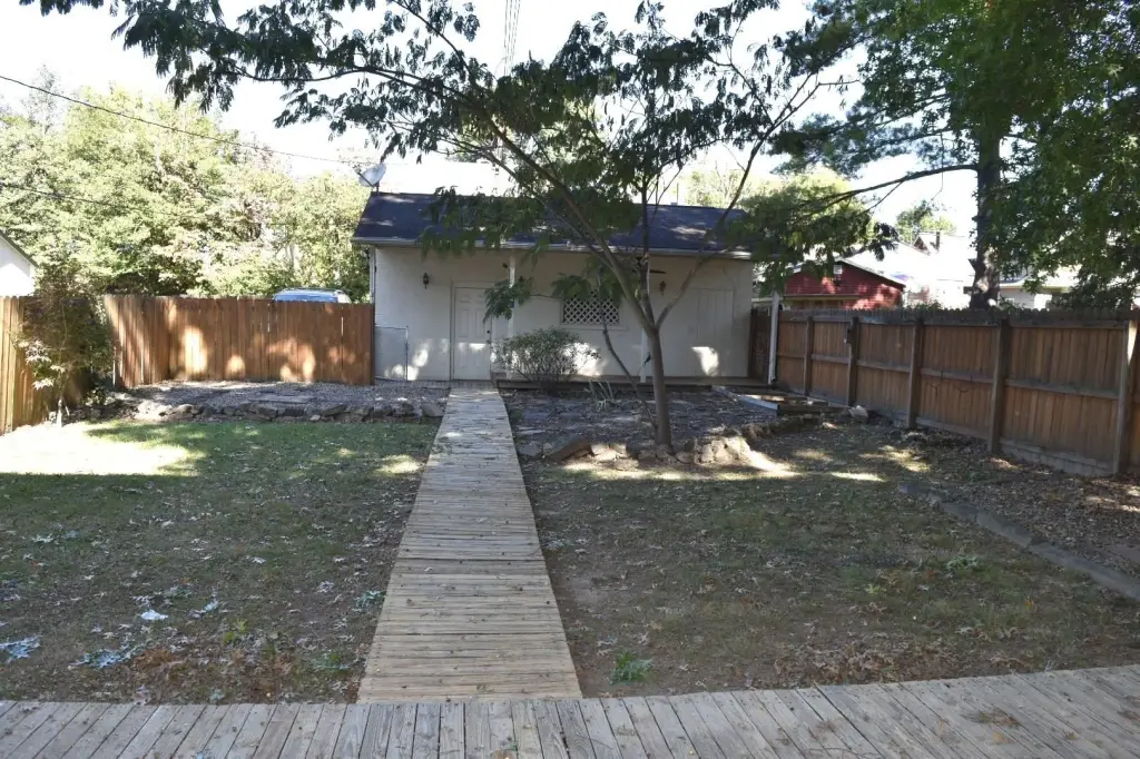 Picture 18