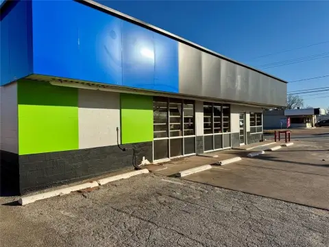 Abilene Retail Opportunity on Corner